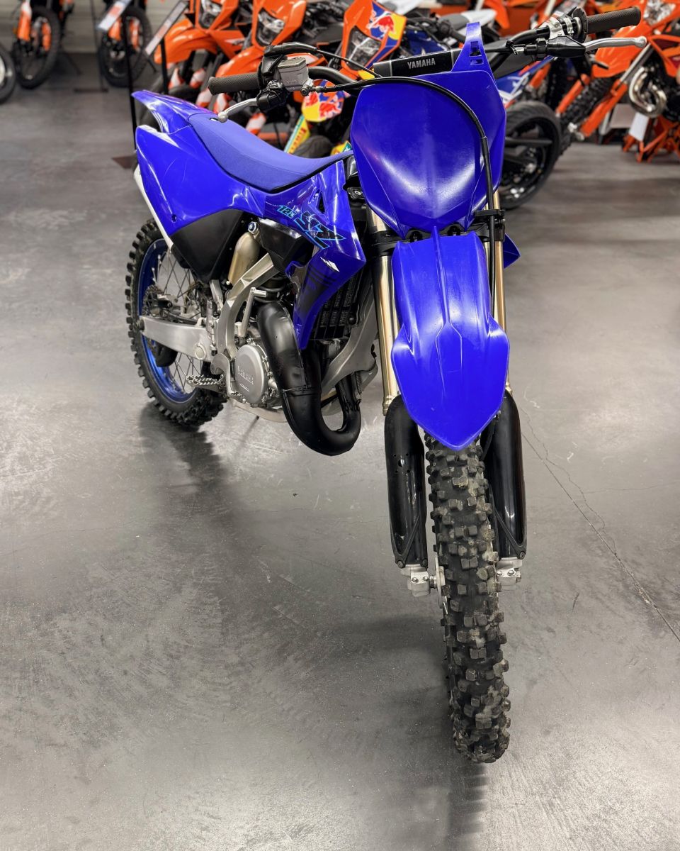 YAMAHA YZ 125 4