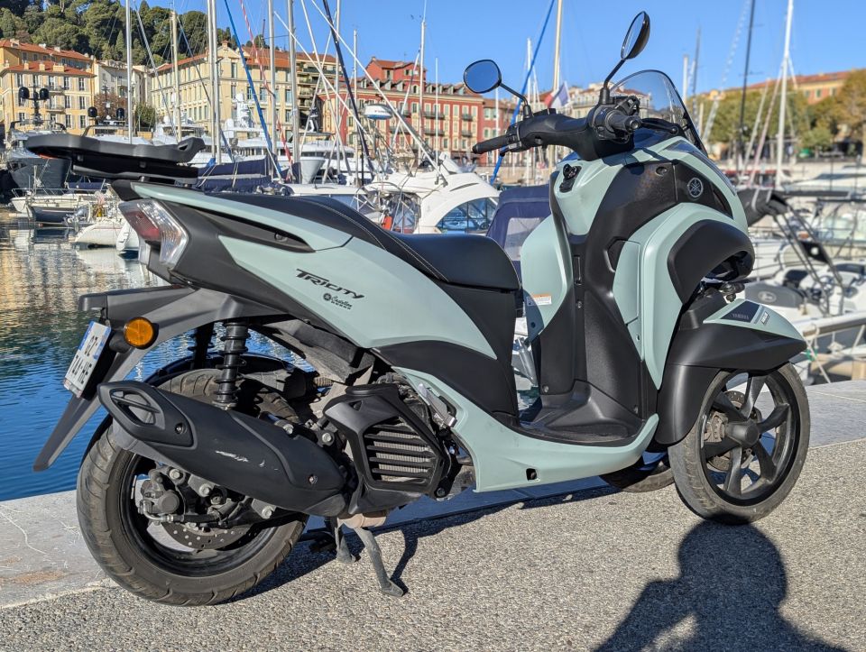 YAMAHA TRICITY 125 3