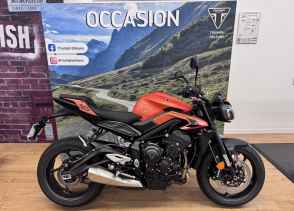 TRIUMPH STREET TRIPLE 765 R - 2025