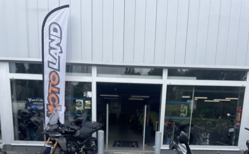 YAMAHA FZ 0