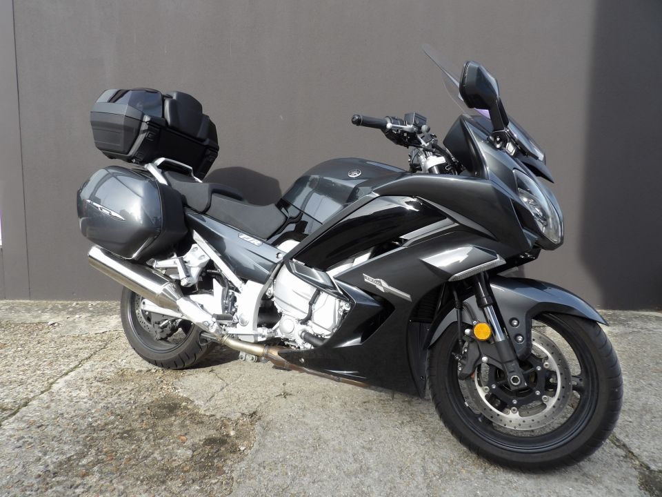YAMAHA FJR 1300 AE 2
