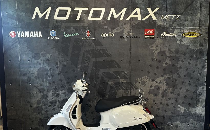 VESPA GTS 125IE SUPER 4