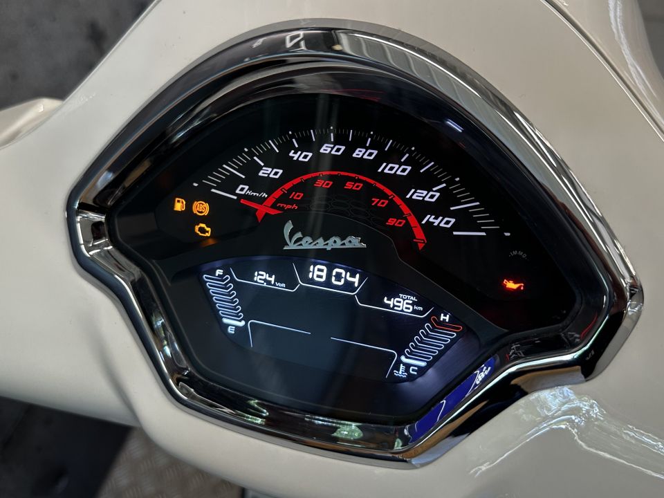 VESPA GTS 125IE SUPER 27