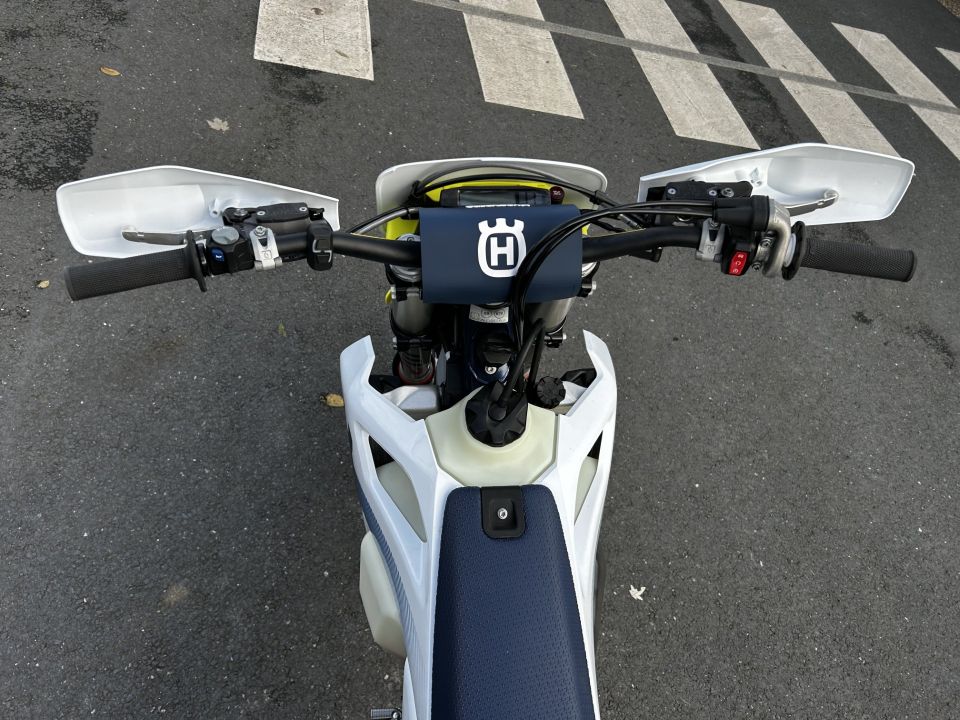 HUSQVARNA TE 300 26