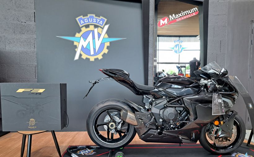 MV AGUSTA F3 800 RR 1
