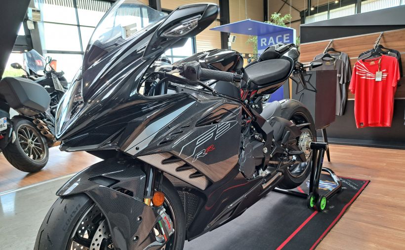 MV AGUSTA F3 800 RR 4