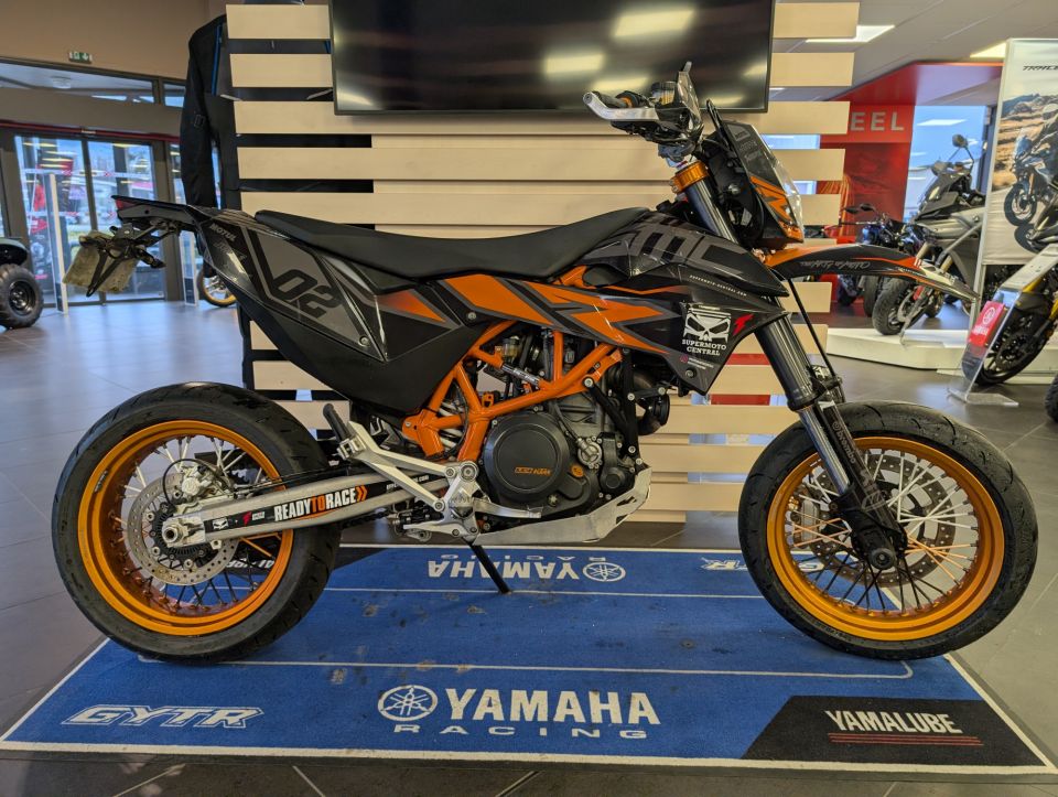 KTM 690 SMC R 0