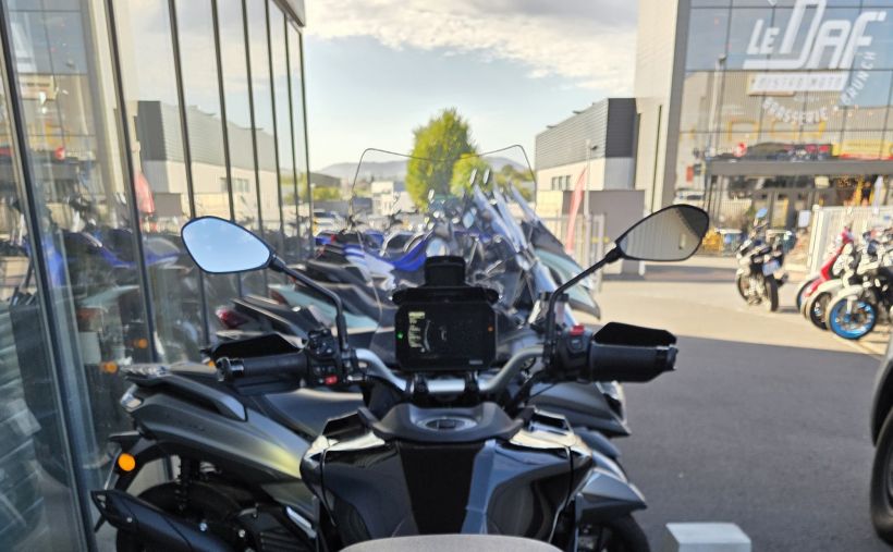 YAMAHA TRACER 9 Y-AMT 7