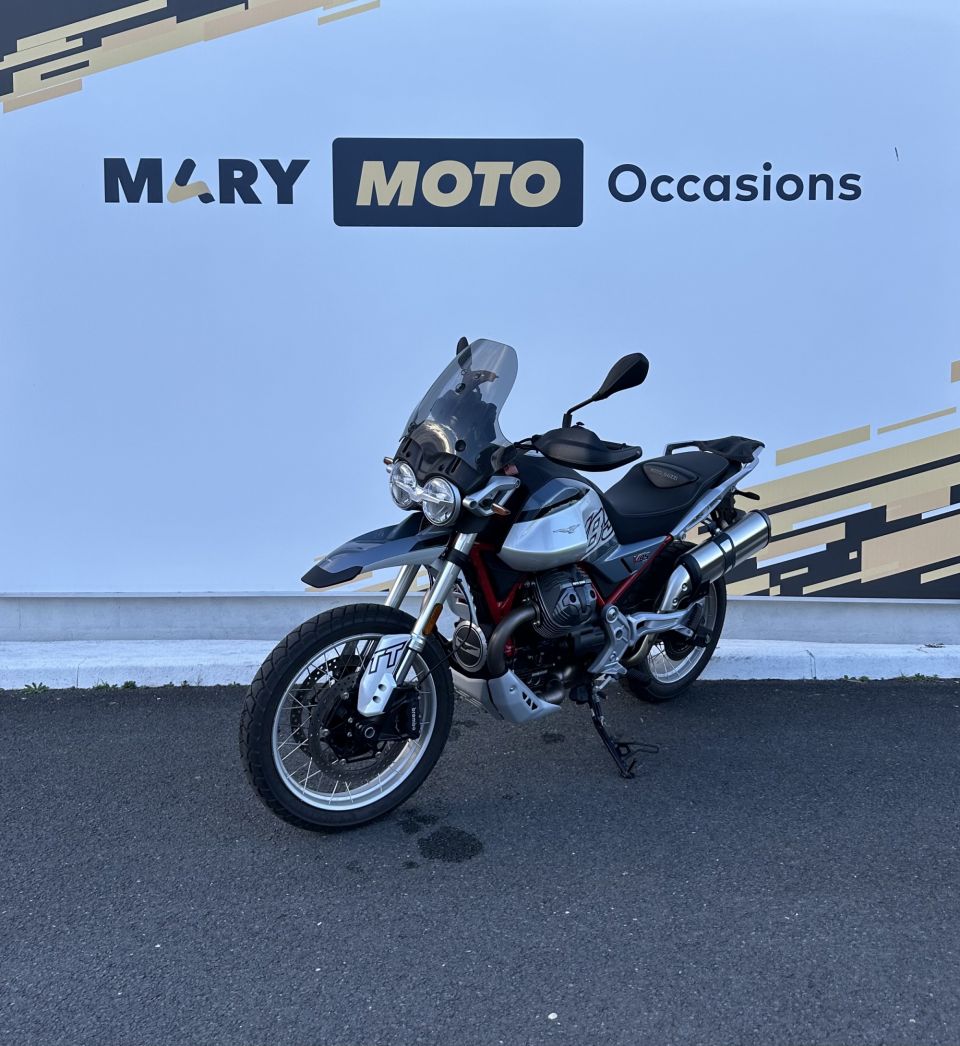 MOTO GUZZI V85 TT 850 26