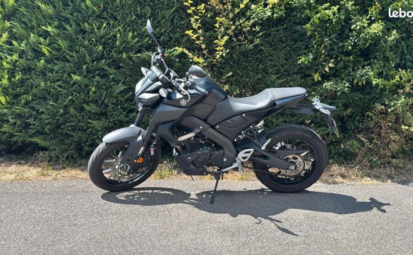 YAMAHA MT-125 1