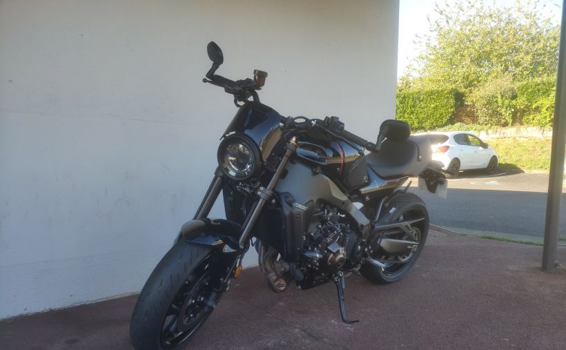 YAMAHA XSR 900 1