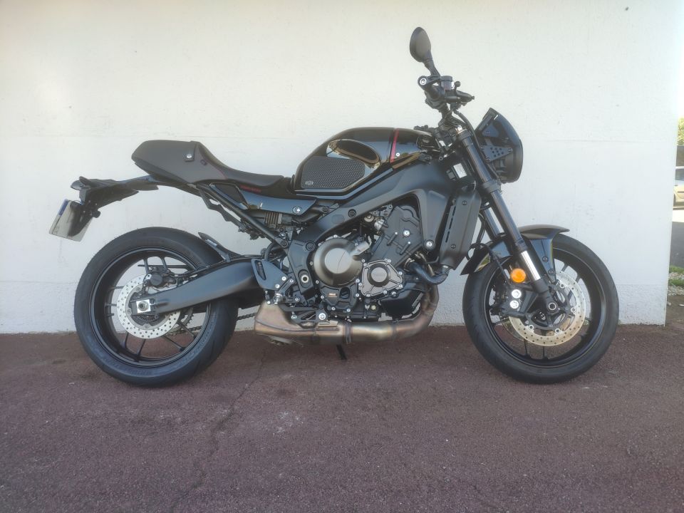 YAMAHA XSR 900 3