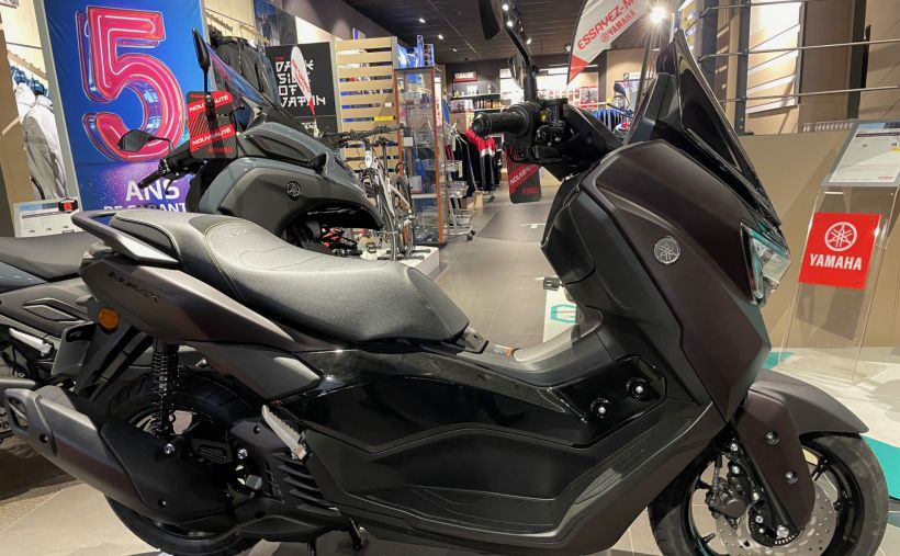 YAMAHA NMAX 125 TECH MAX 0