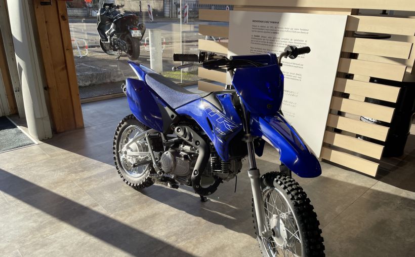 YAMAHA TT-R110E 1