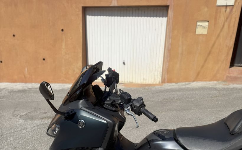 YAMAHA XP T-MAX 560 TECH MAX 1
