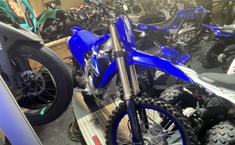 YAMAHA YZ450F 0