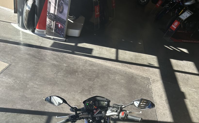 YAMAHA MT-03 4