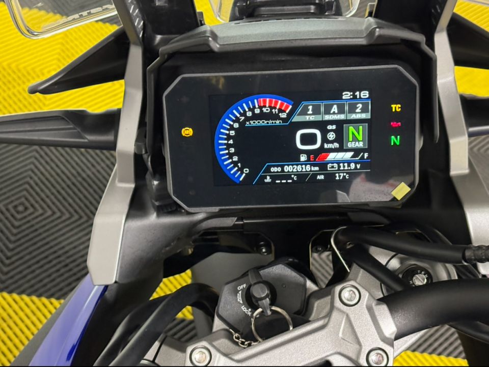 SUZUKI DL V-STROM 1050 42