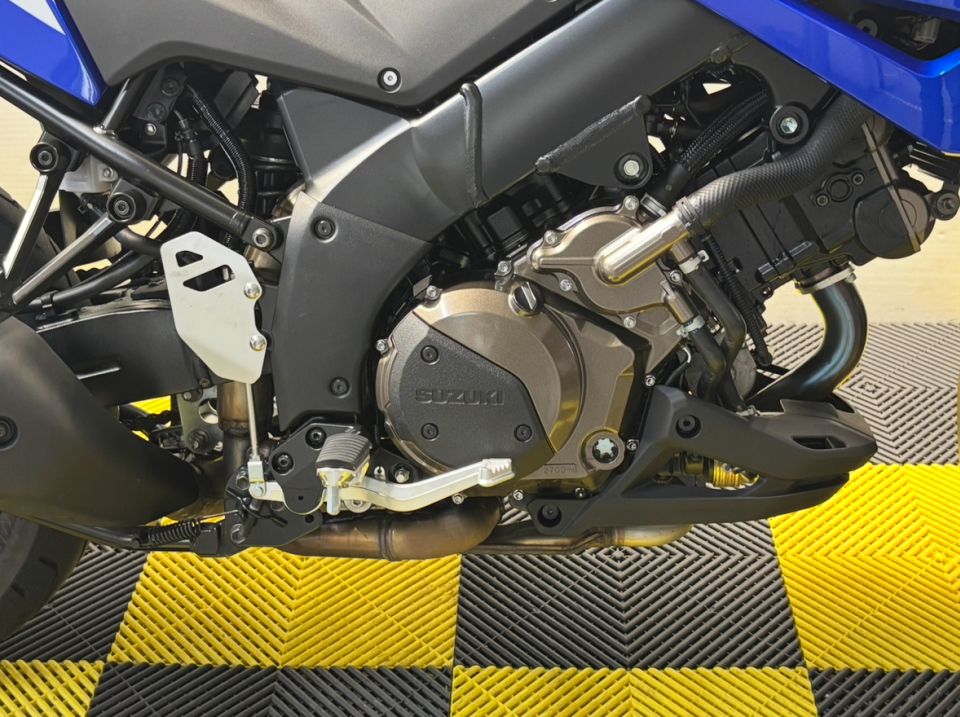 SUZUKI DL V-STROM 1050 48