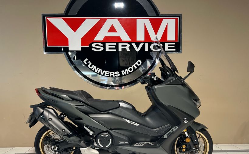 YAMAHA XP T-MAX 560 TECH MAX KAMO 1