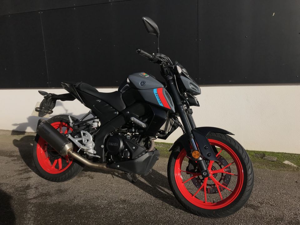 YAMAHA MT-125 0