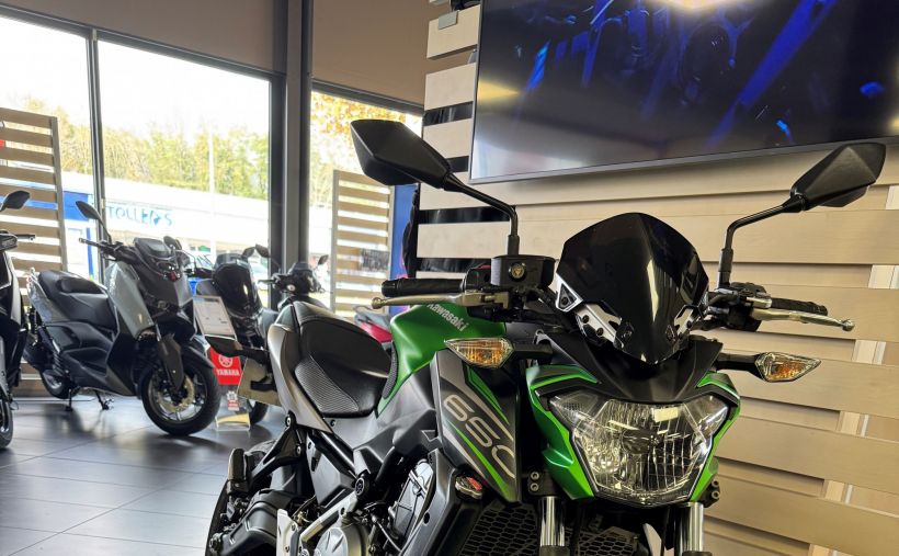 KAWASAKI Z650 - Z650 2