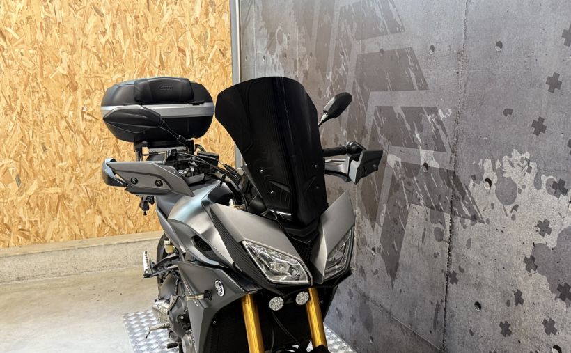 YAMAHA TRACER 900 9