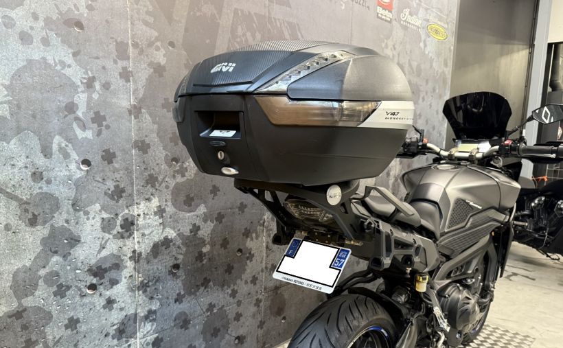 YAMAHA TRACER 900 18