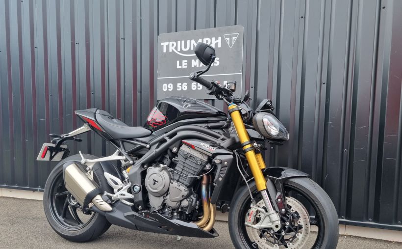TRIUMPH SPEED TRIPLE 1200 RS 5