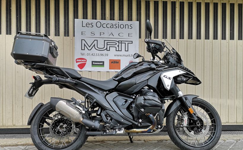 BMW R1300GS TRIPLE BLACK 0