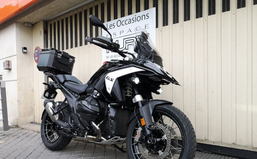 BMW R1300GS TRIPLE BLACK 7