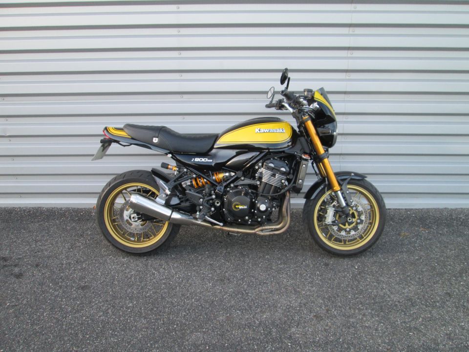 KAWASAKI Z900 RS SE 8