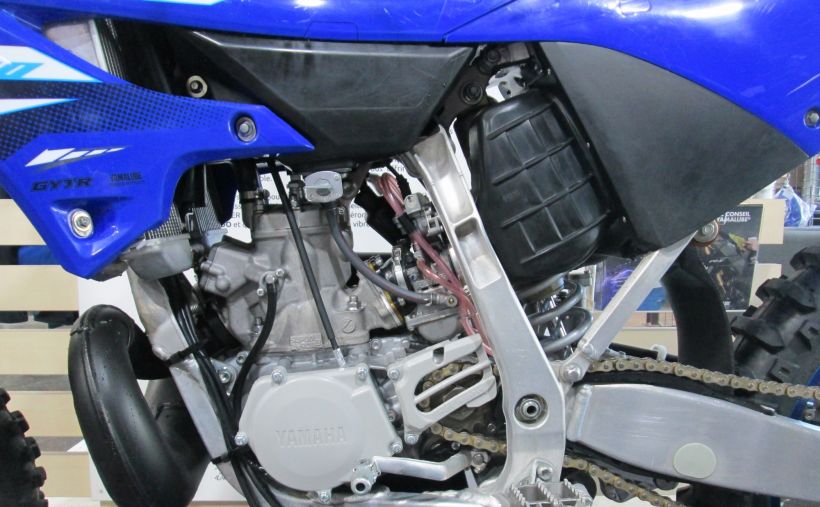 YAMAHA 250 YZ 2025 4