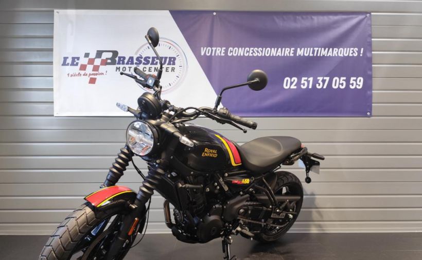 ROYAL ENFIELD Guerilla 450 2