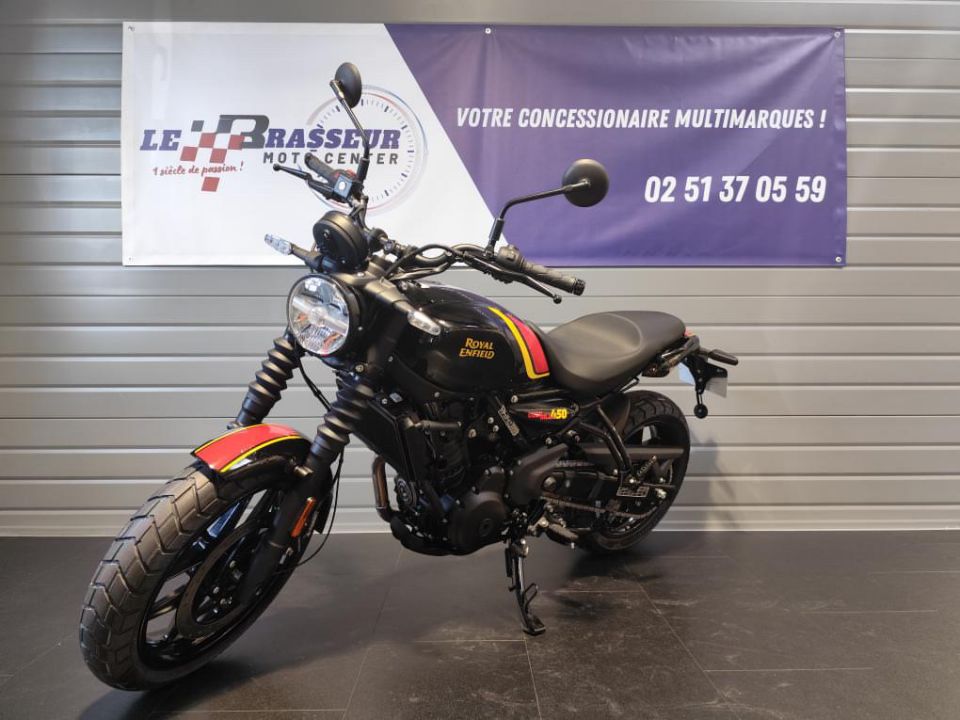 ROYAL ENFIELD Guerilla 450 12