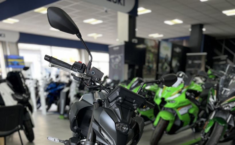 YAMAHA MT-07 Y-AMT 1