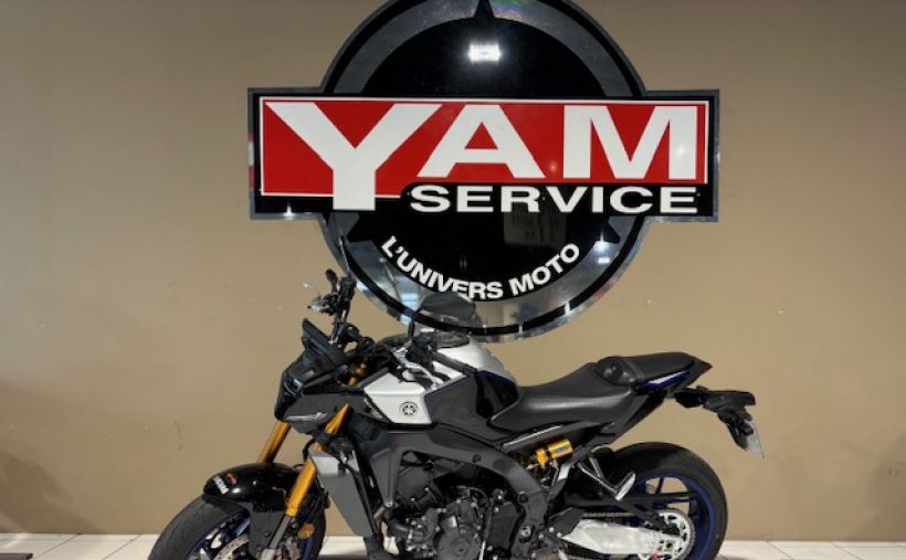 YAMAHA MT-09 SP 1