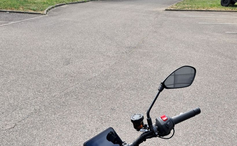 YAMAHA MT-09 4