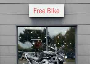 YAMAHA MT-09 - 2024