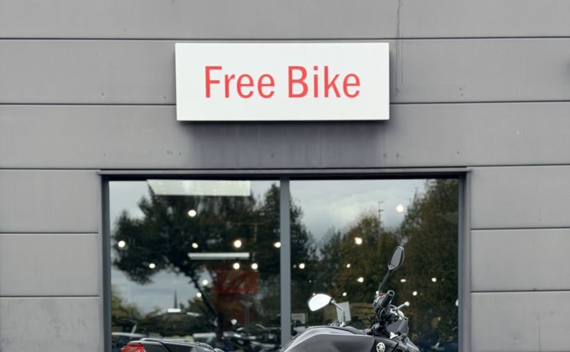 YAMAHA MT-09 1