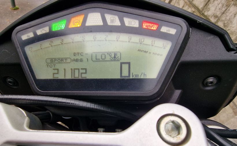 DUCATI HYPERMOTARD 4
