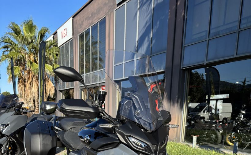 YAMAHA TRACER 9 GT+ 1
