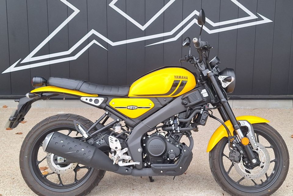 YAMAHA XSR 125 0