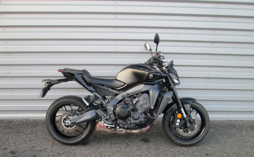 YAMAHA MT-09  Y-AMT 8