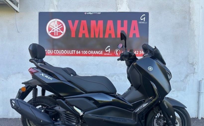 YAMAHA XMAX 125 TECH MAX 0