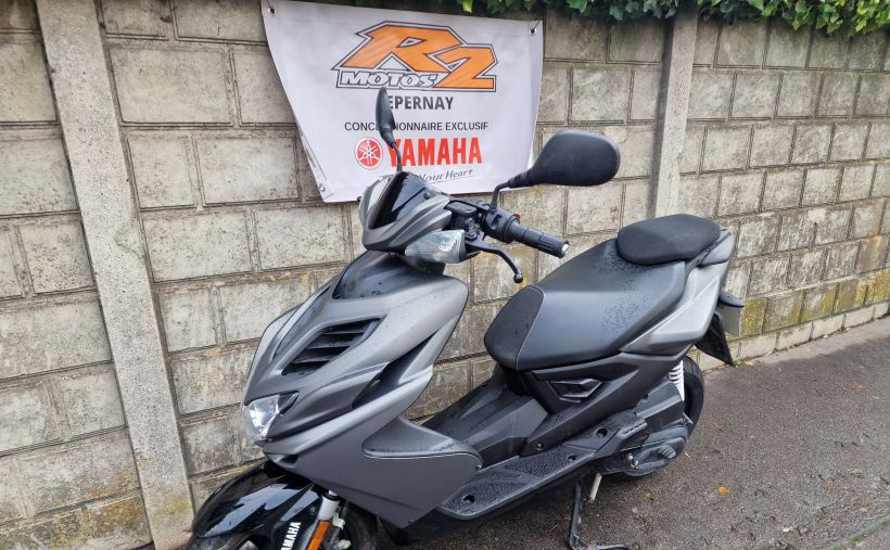 YAMAHA AEROX 4 4