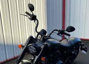 INDIAN CHIEF BOBBER DARK HORSE - 2022