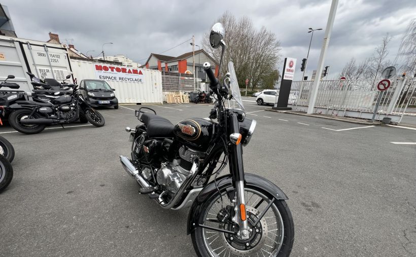 ROYAL ENFIELD CLASSIC 4