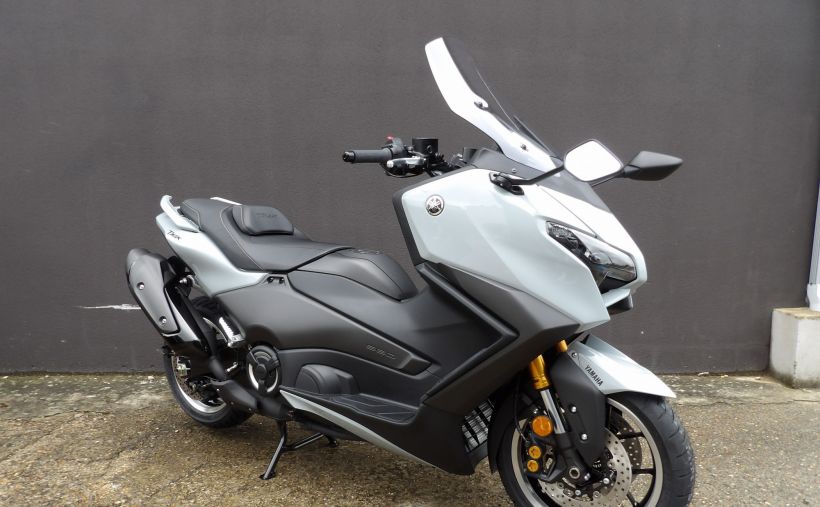 YAMAHA XP T-MAX 560 TECH MAX 2