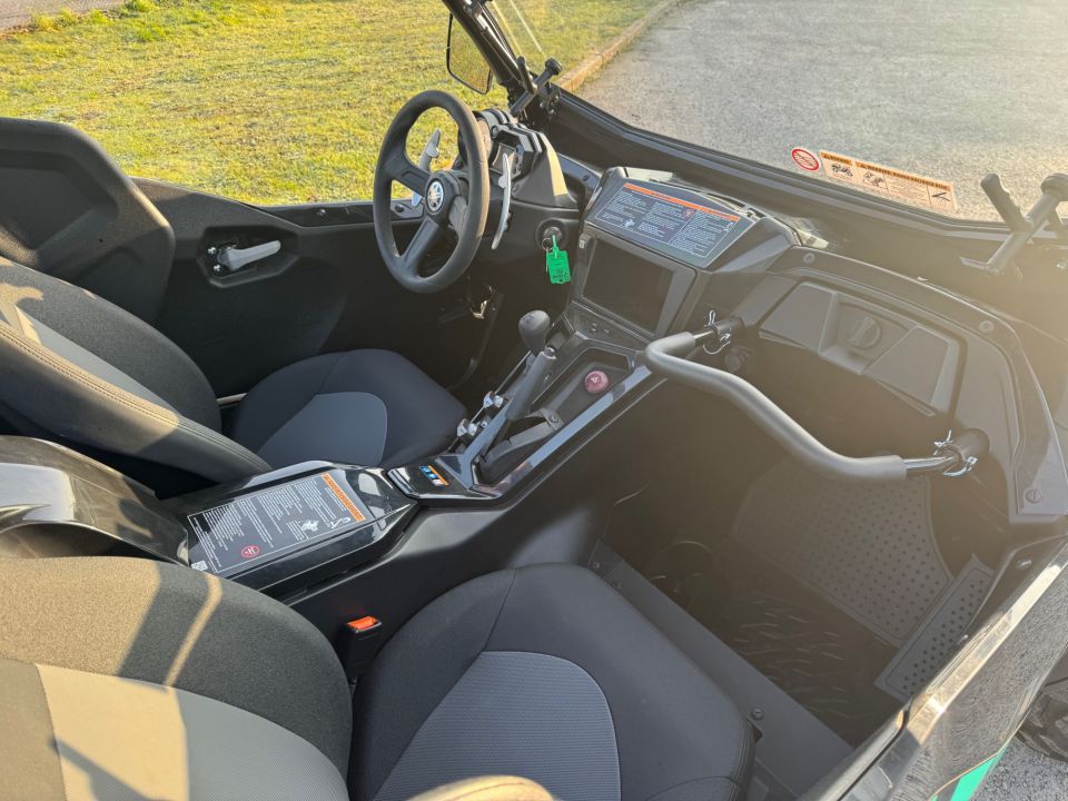 YAMAHA YXZ 1000 R SS TURBO 204 CH 9